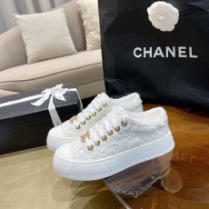 Chanel Low Shoes